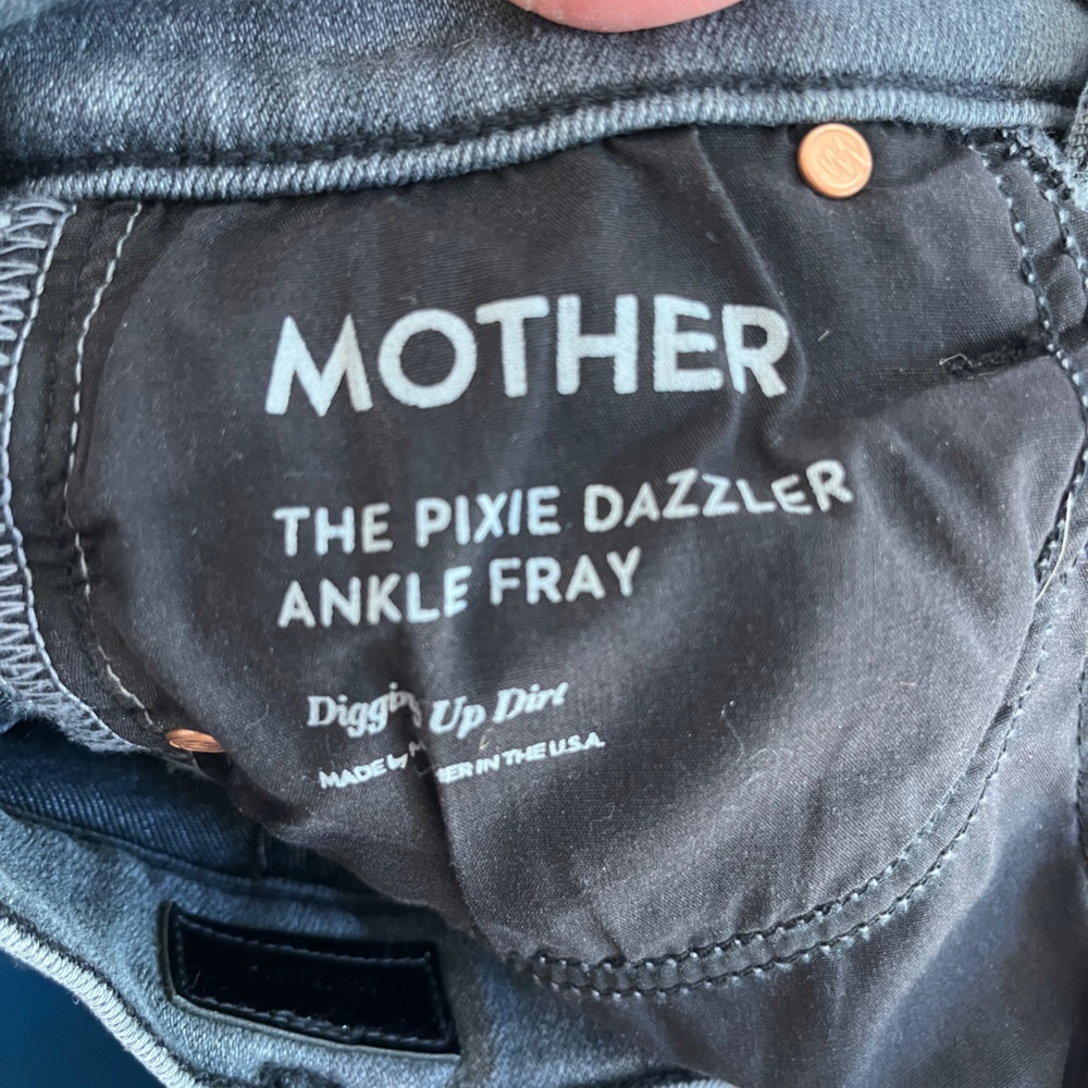 MOTHER Pixie Dazzler Ankle Fray Jeans - Picture 9 of 9